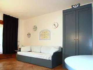 *** Apart Otel Elite Smeralda Room Porto Rotondo İtalya